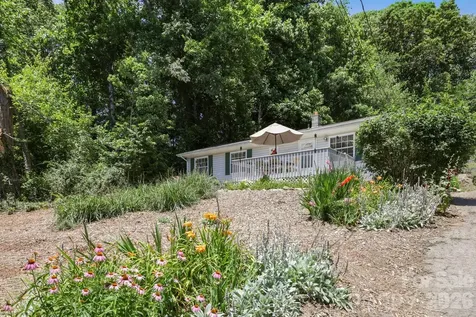 658 Enka Lake Road Candler NC 28715