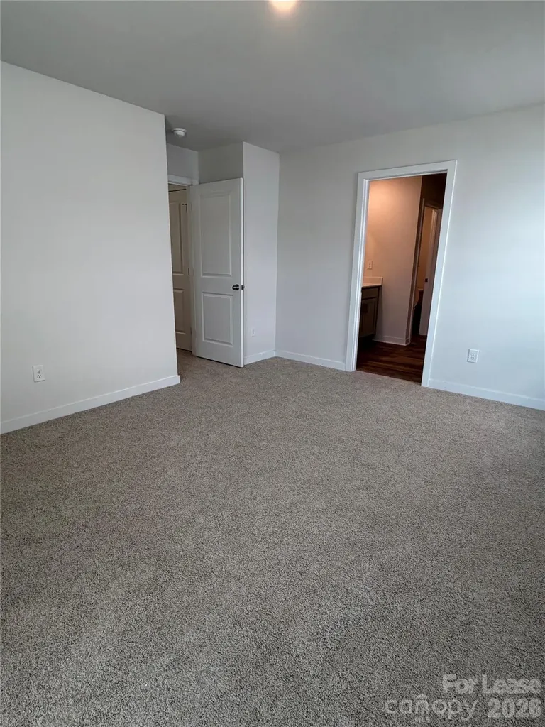 1423 Mammoth Road Hickory NC 28692
