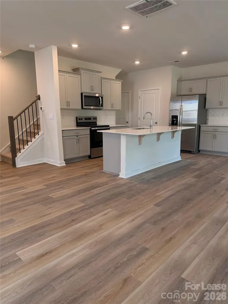 1423 Mammoth Road Hickory NC 28692