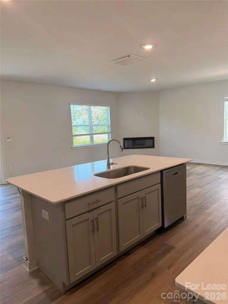 1423 Mammoth Road Hickory NC 28692