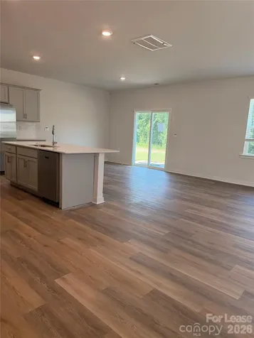 1423 Mammoth Road Hickory NC 28692