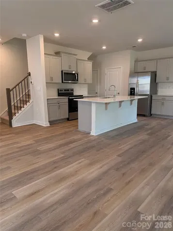 1423 Mammoth Road Hickory NC 28692