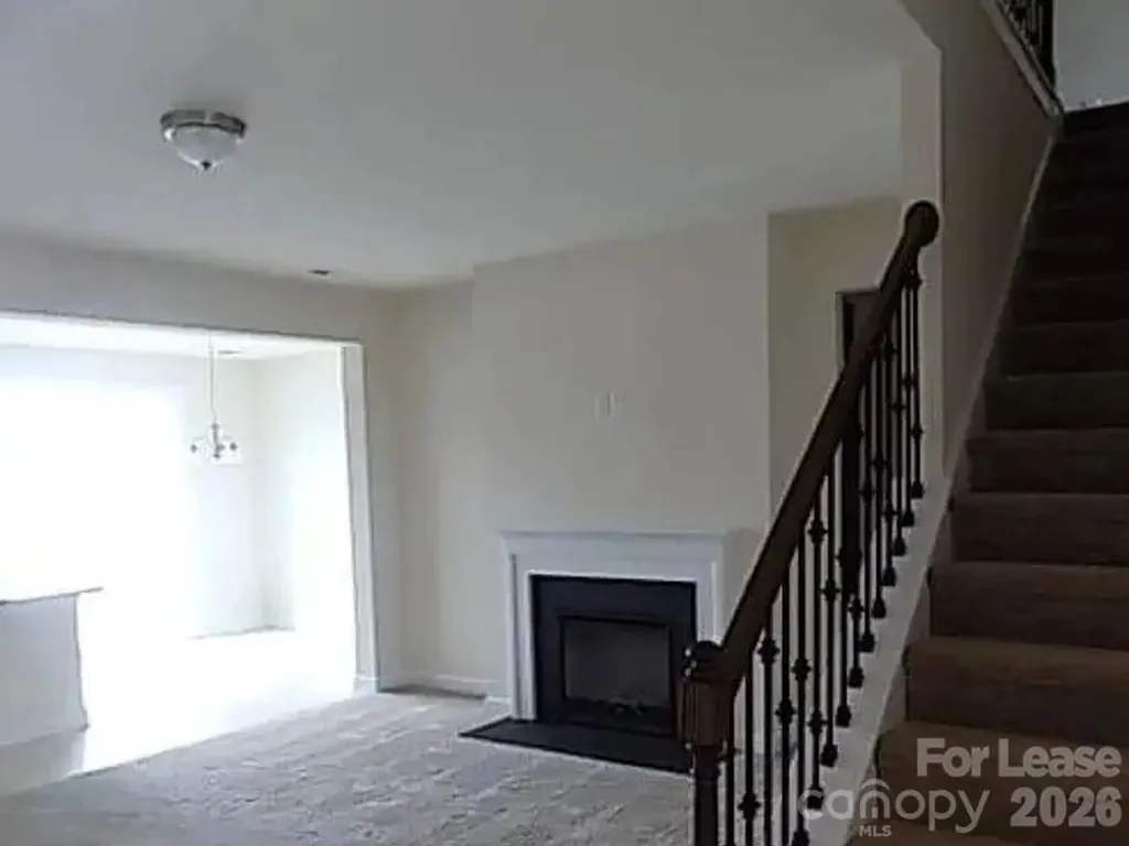 5633 Garrow Glen Road Charlotte NC 28278