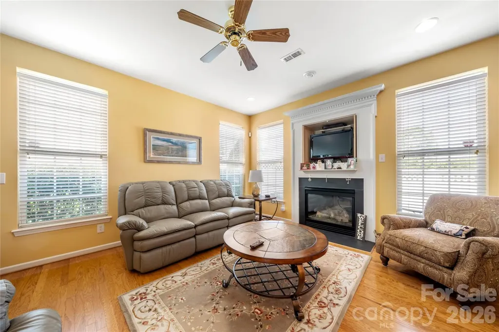 7641 Bluff Point Lane Denver NC 28037