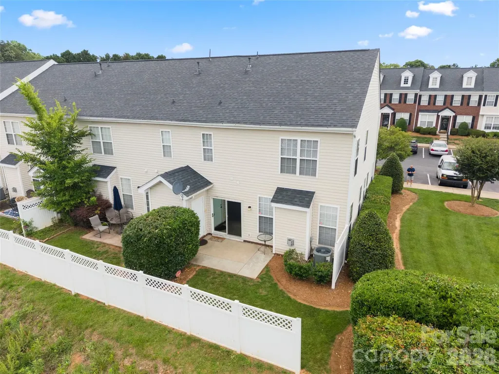 7641 Bluff Point Lane Denver NC 28037