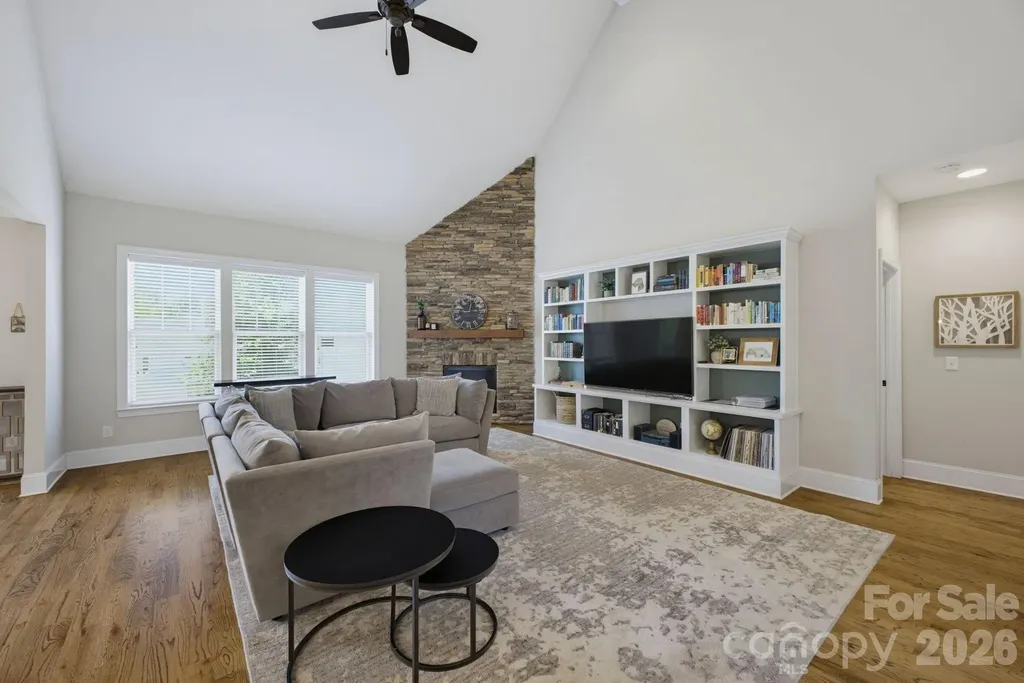 1210 39th Avenue NE Hickory NC 28601