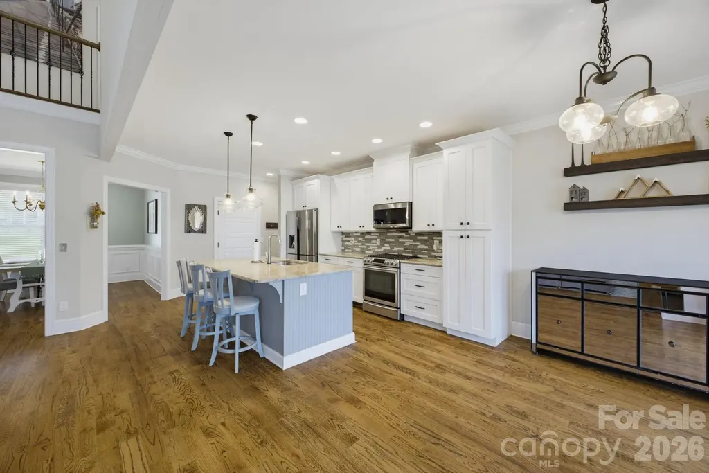 1210 39th Avenue NE Hickory NC 28601