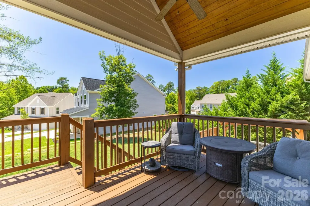 1210 39th Avenue NE Hickory NC 28601