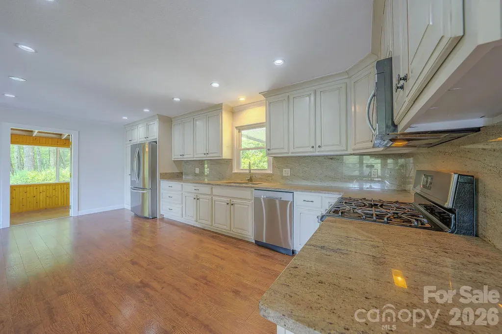 35 Coweeta Ridge Road Otto NC 28763