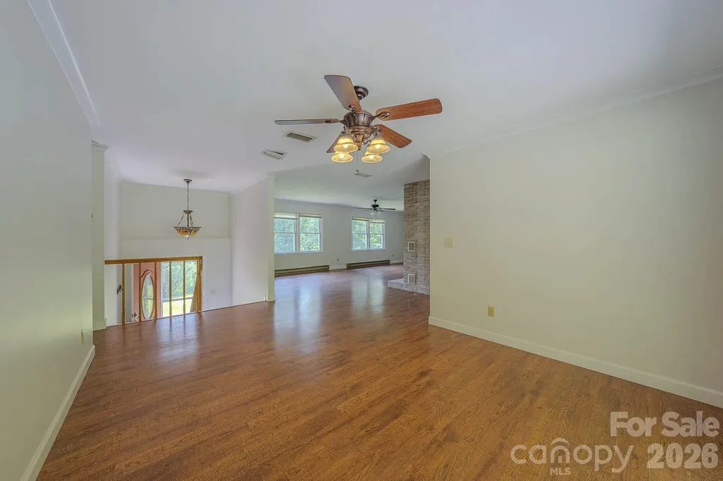 35 Coweeta Ridge Road Otto NC 28763