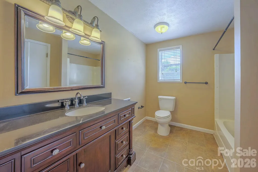 35 Coweeta Ridge Road Otto NC 28763