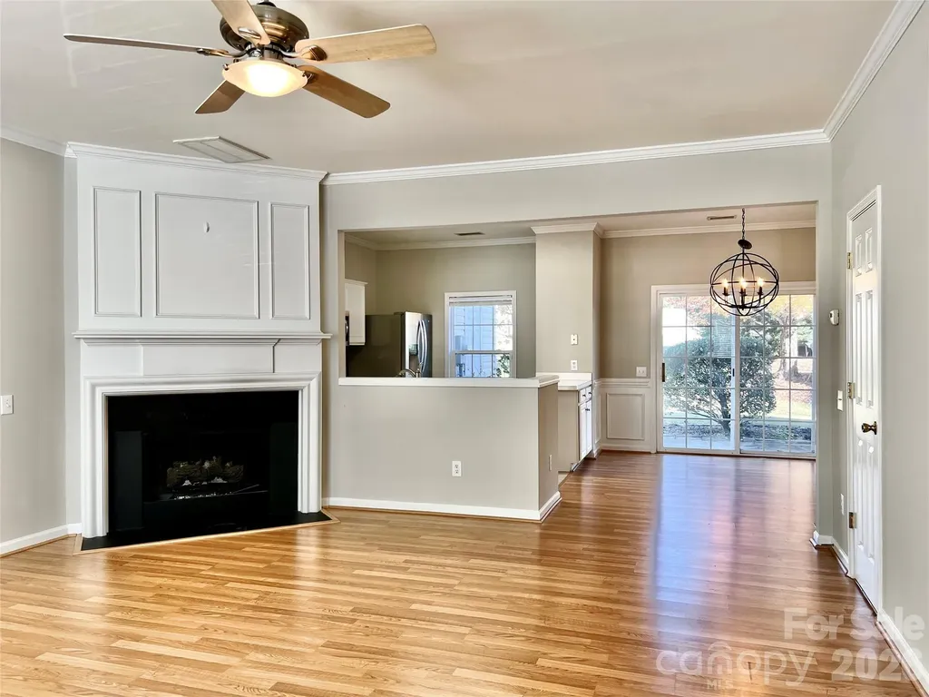 2762 Thornbush Court Charlotte NC 28270