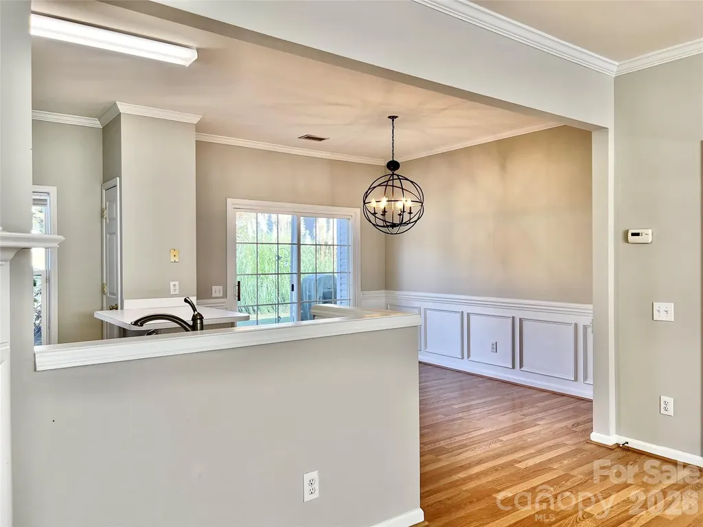 2762 Thornbush Court Charlotte NC 28270