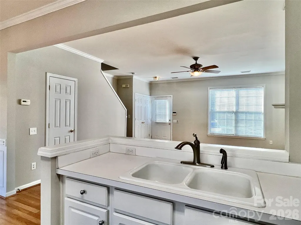2762 Thornbush Court Charlotte NC 28270