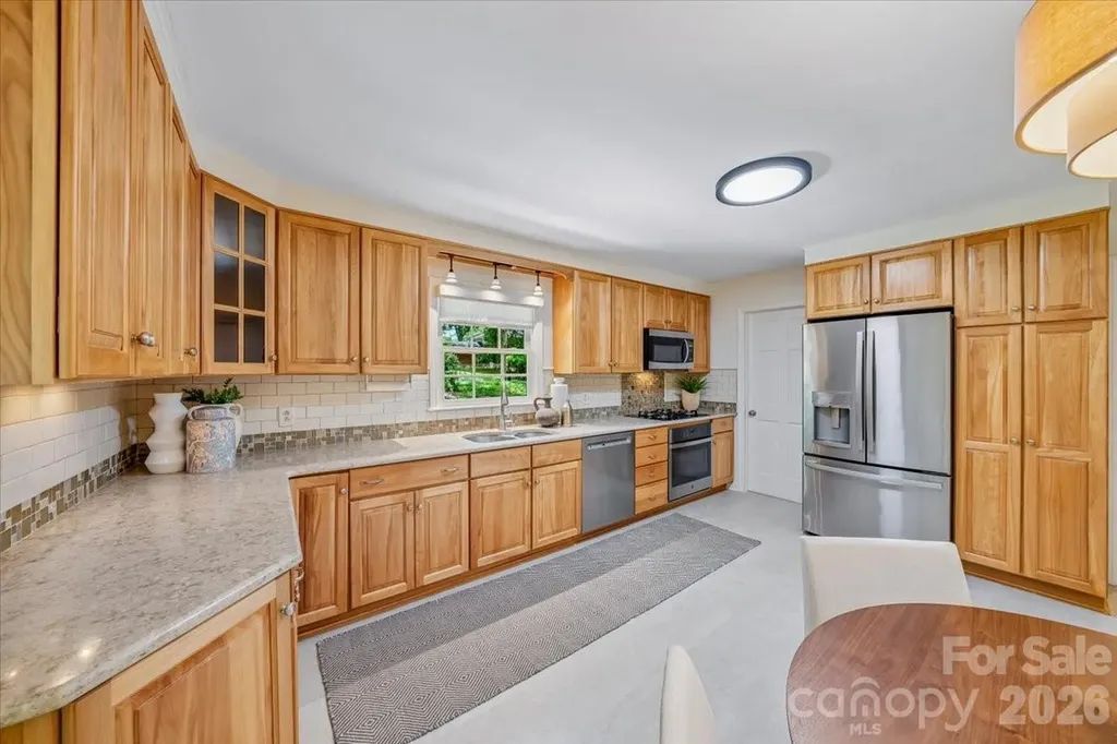 1024 Court Drive Charlotte NC 28211