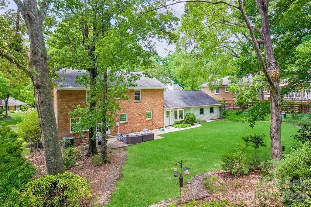 1024 Court Drive Charlotte NC 28211