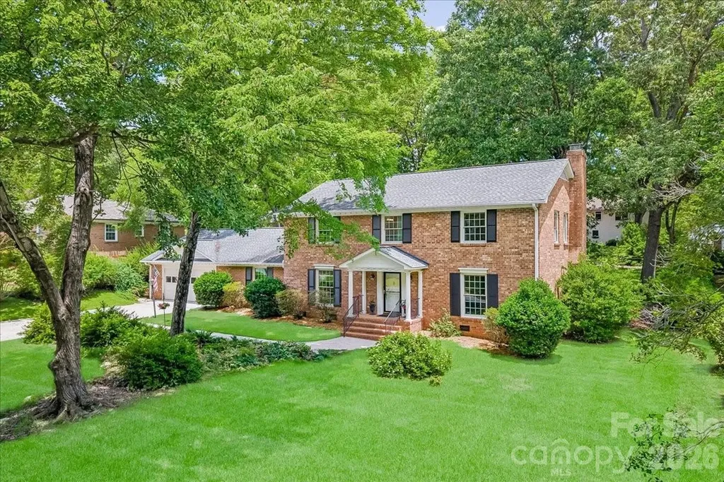 1024 Court Drive Charlotte NC 28211