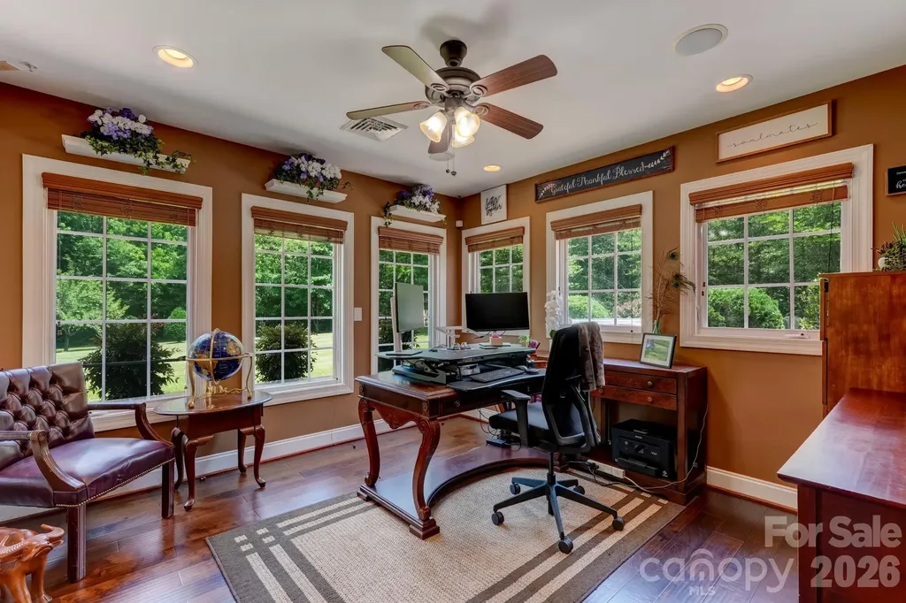 8106 Breezy Hill Drive Browns Summit NC 27214