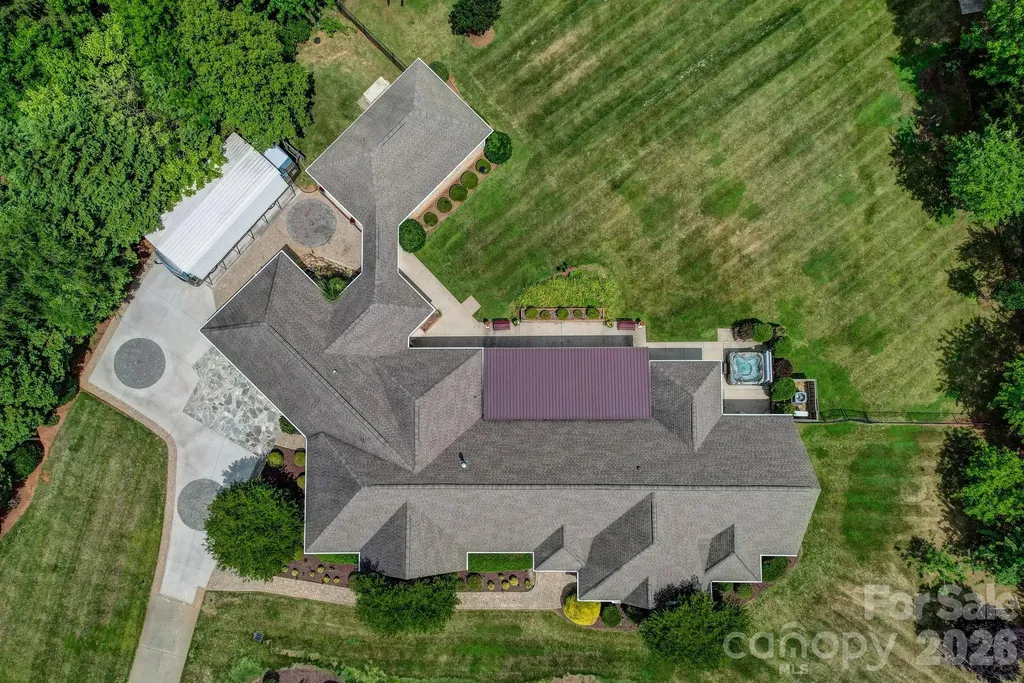 8106 Breezy Hill Drive Browns Summit NC 27214