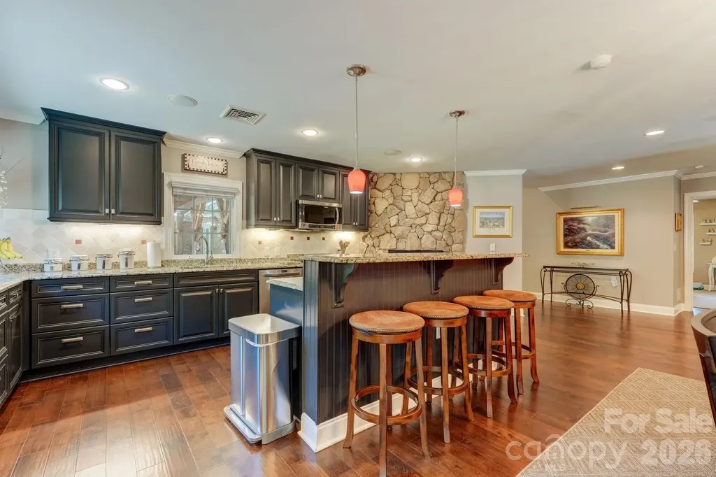 8106 Breezy Hill Drive Browns Summit NC 27214