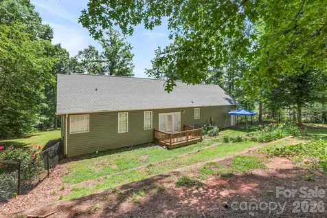182 Hutchins Drive Rutherfordton NC 28139