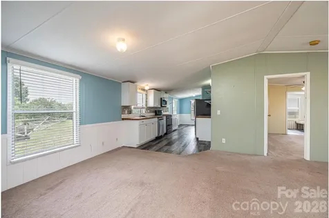 2385 Arrowwood Drive Hickory NC 28601
