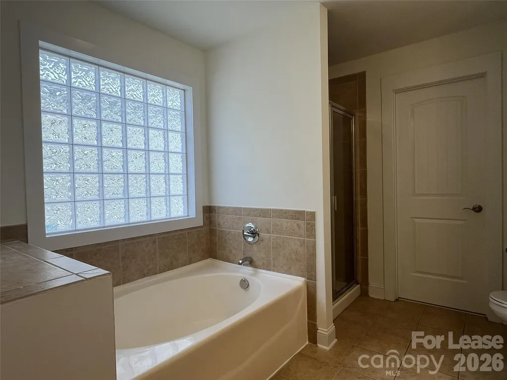 527 Dubois Court Charlotte NC 28208