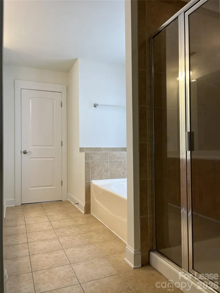 527 Dubois Court Charlotte NC 28208