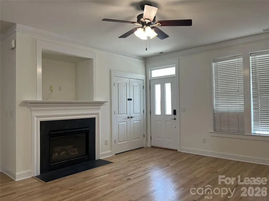 527 Dubois Court Charlotte NC 28208