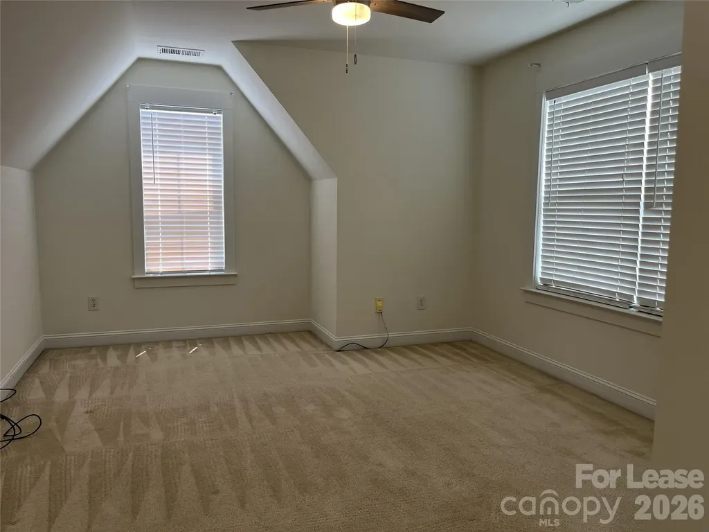 527 Dubois Court Charlotte NC 28208