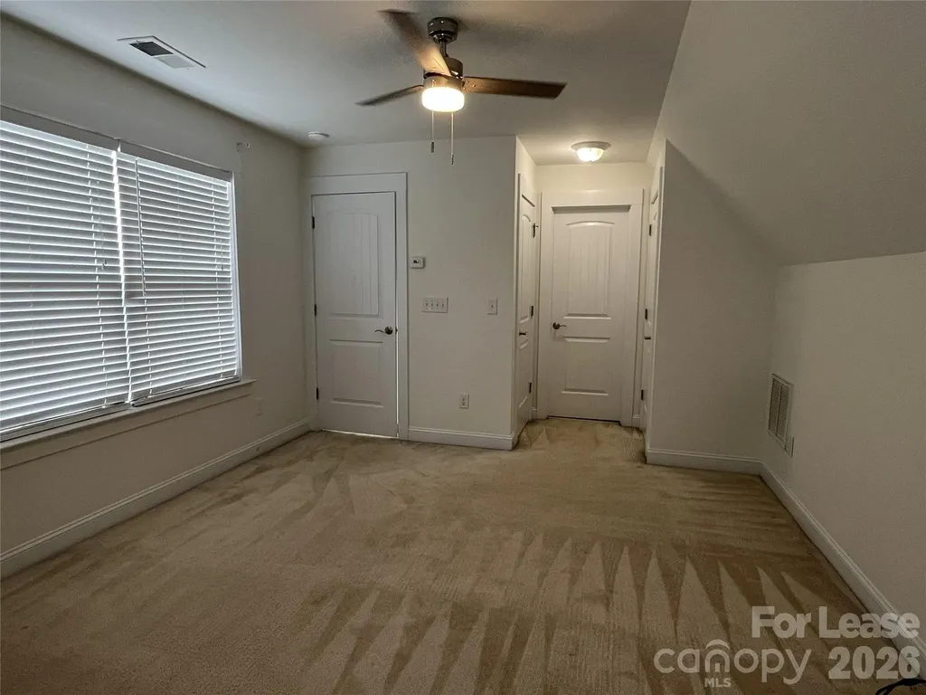 527 Dubois Court Charlotte NC 28208