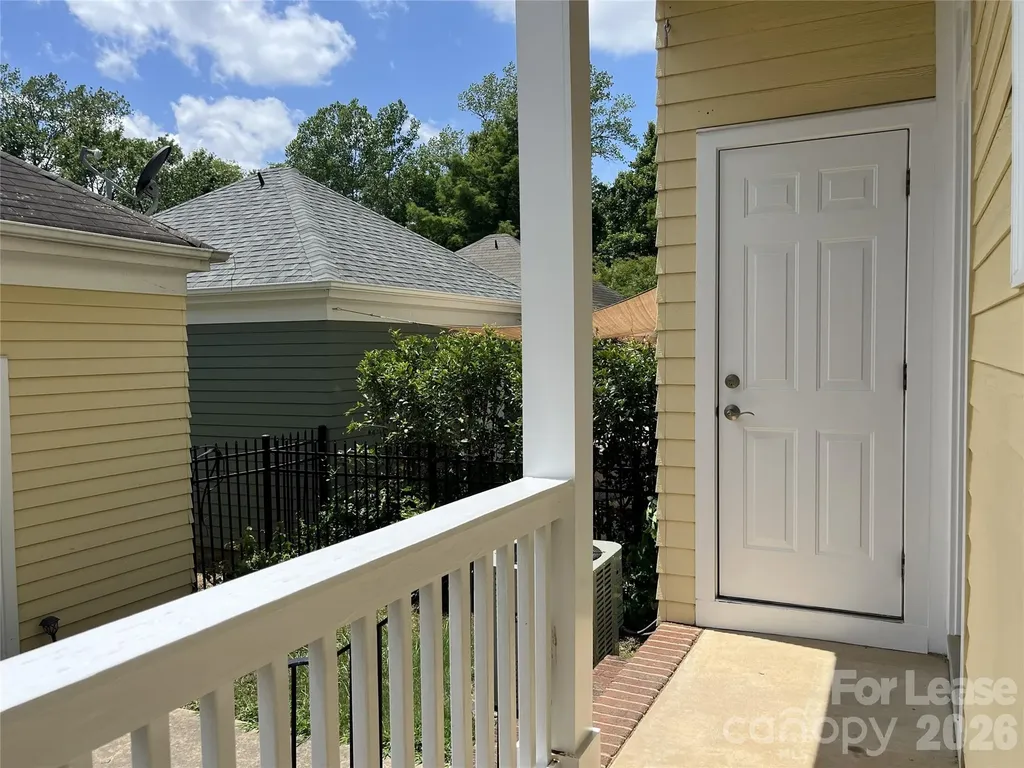 527 Dubois Court Charlotte NC 28208