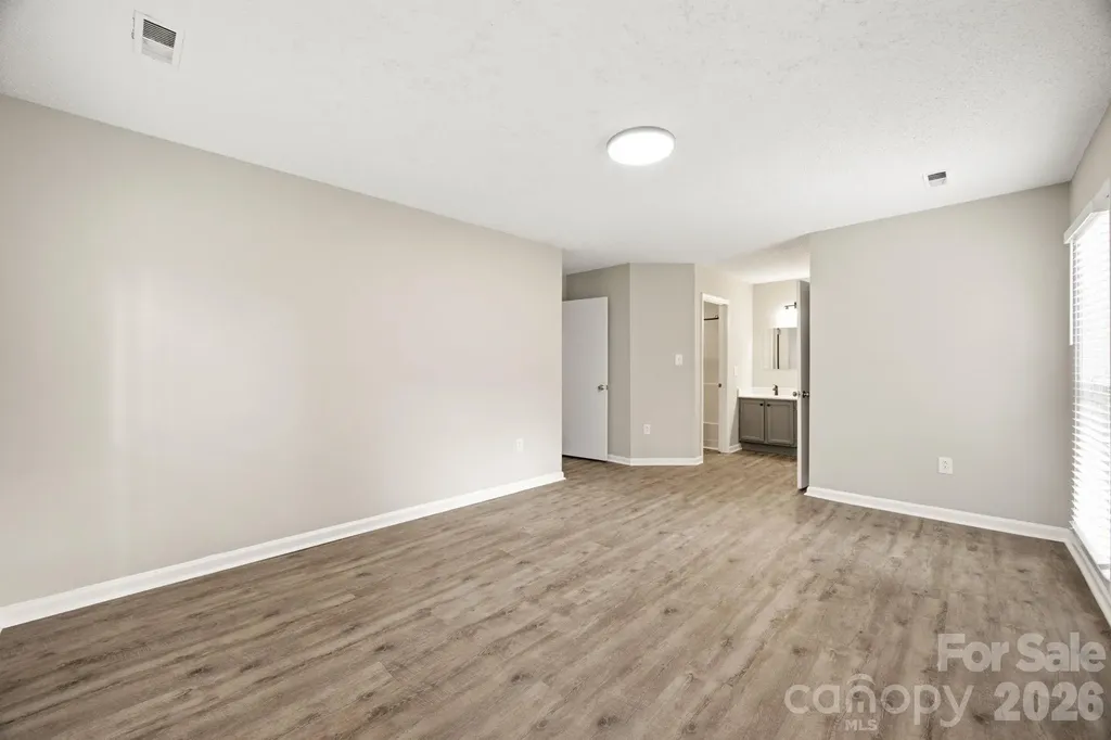 5317 Caradon Drive Charlotte NC 28227