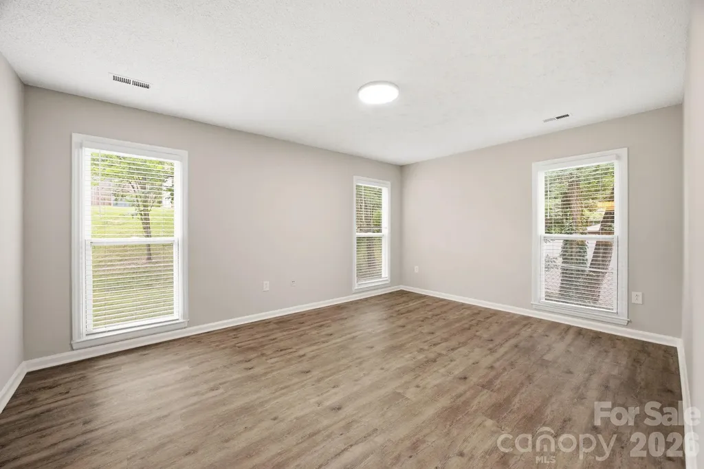 5317 Caradon Drive Charlotte NC 28227