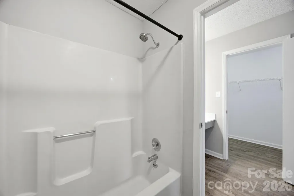 5317 Caradon Drive Charlotte NC 28227