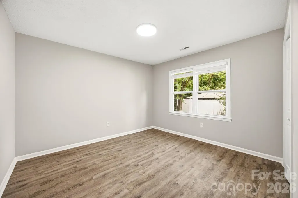 5317 Caradon Drive Charlotte NC 28227