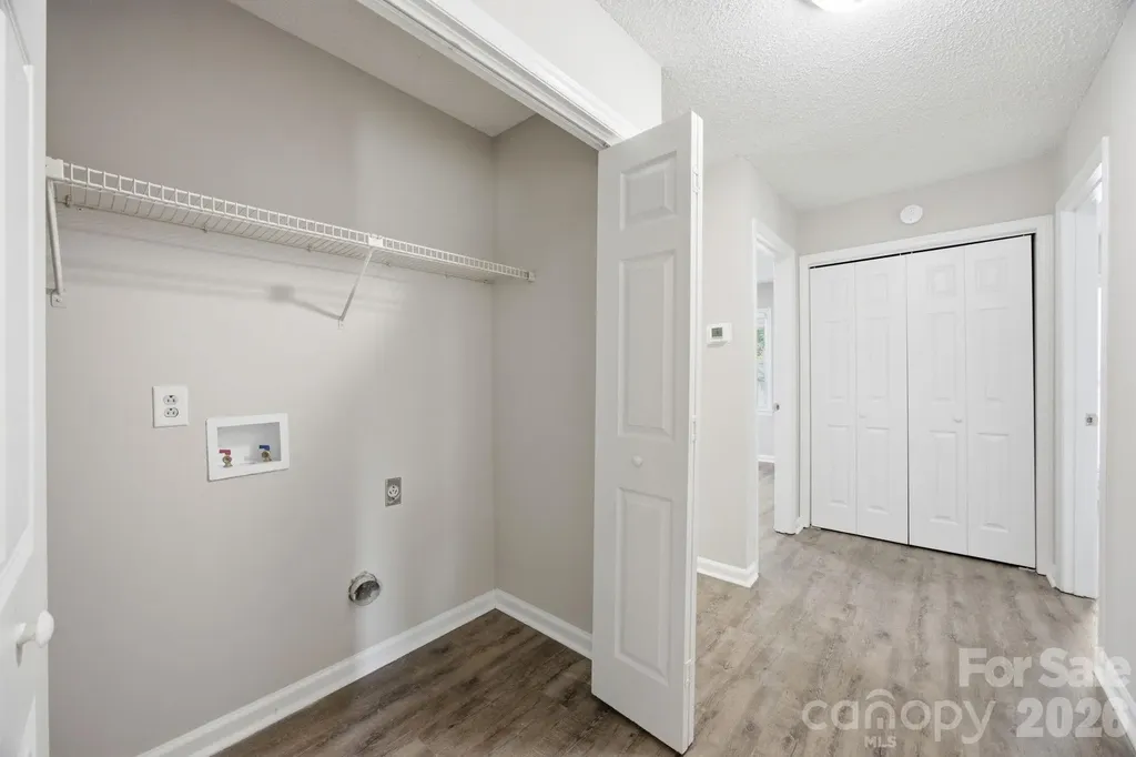 5317 Caradon Drive Charlotte NC 28227