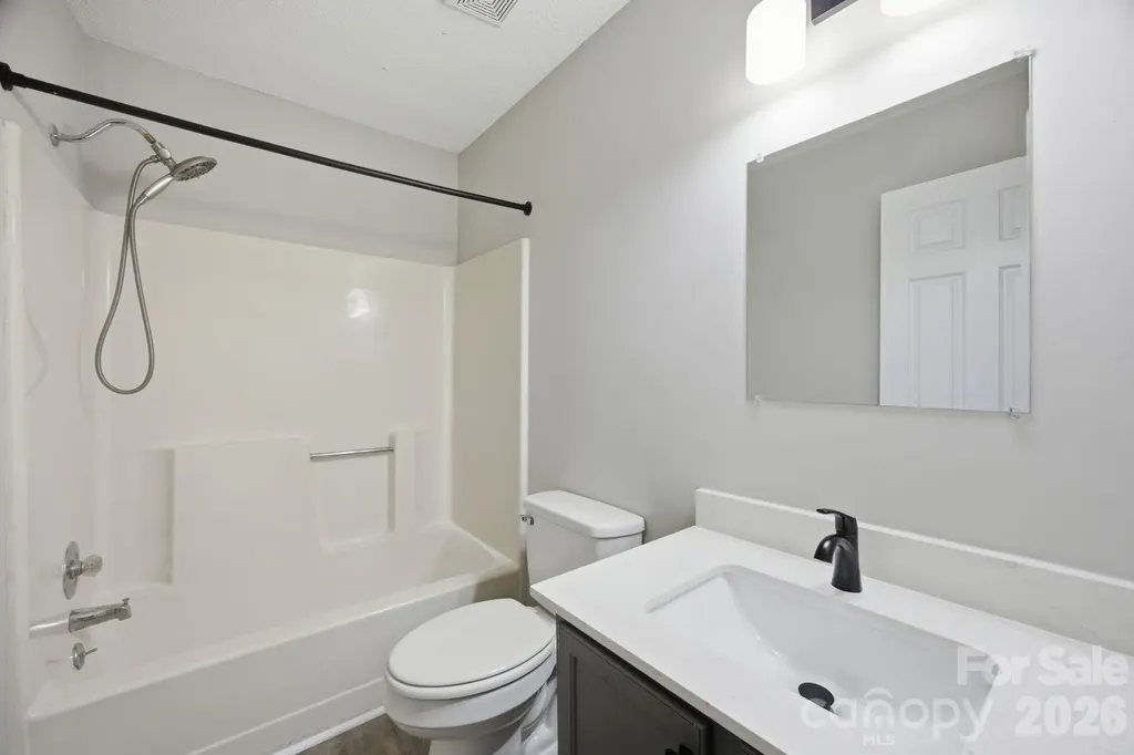 5317 Caradon Drive Charlotte NC 28227