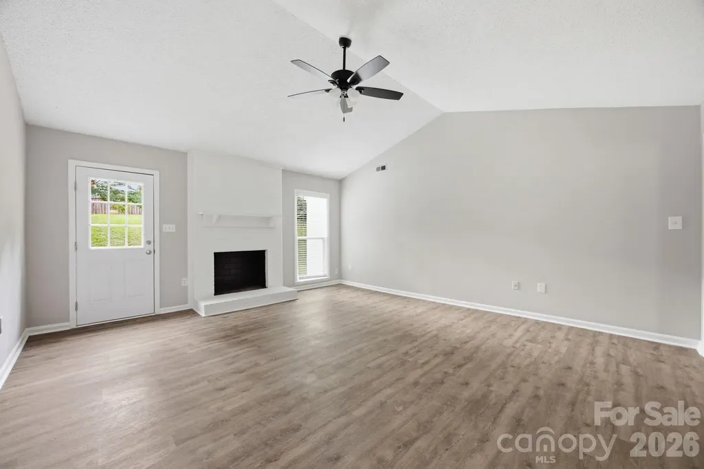 5317 Caradon Drive Charlotte NC 28227