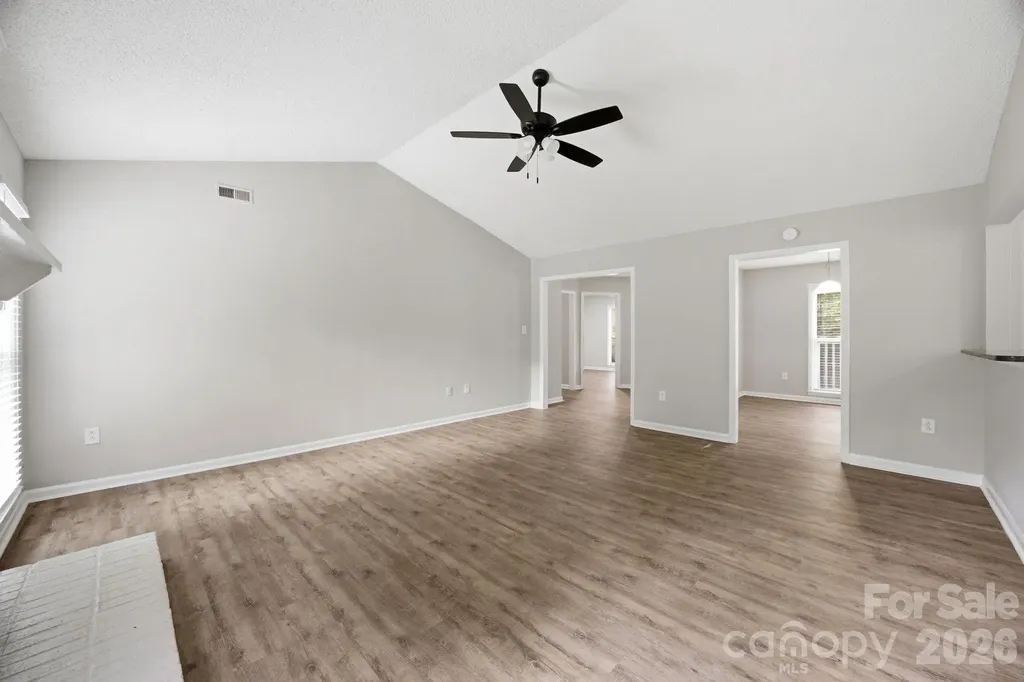 5317 Caradon Drive Charlotte NC 28227