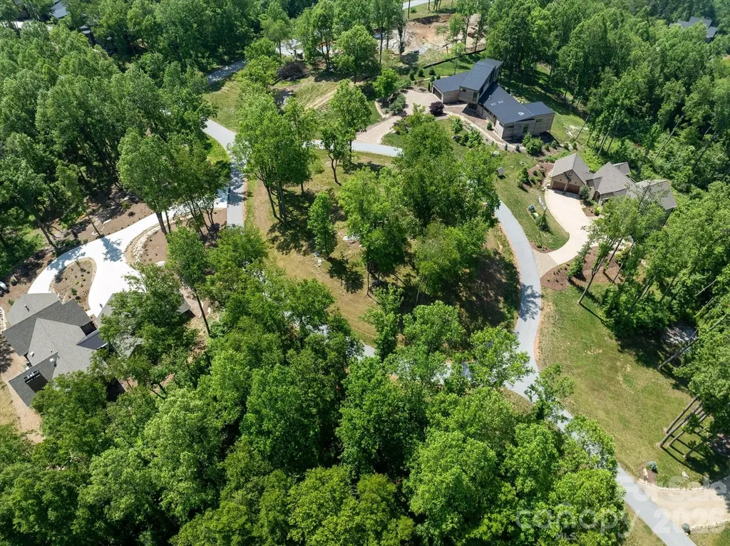 99999 Mountain Grove Lane Fletcher NC 28732
