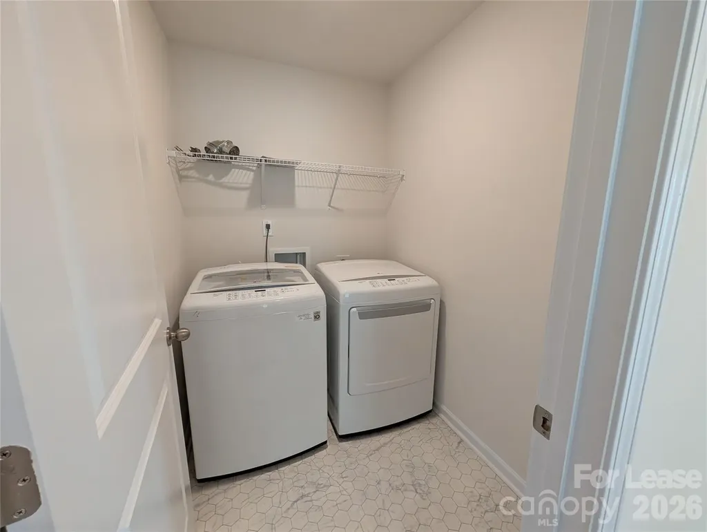 121 Sycamore Springs Drive Statesville NC 28677