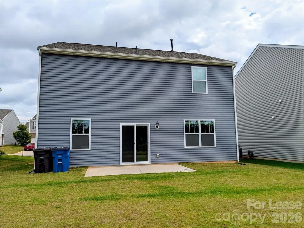 121 Sycamore Springs Drive Statesville NC 28677