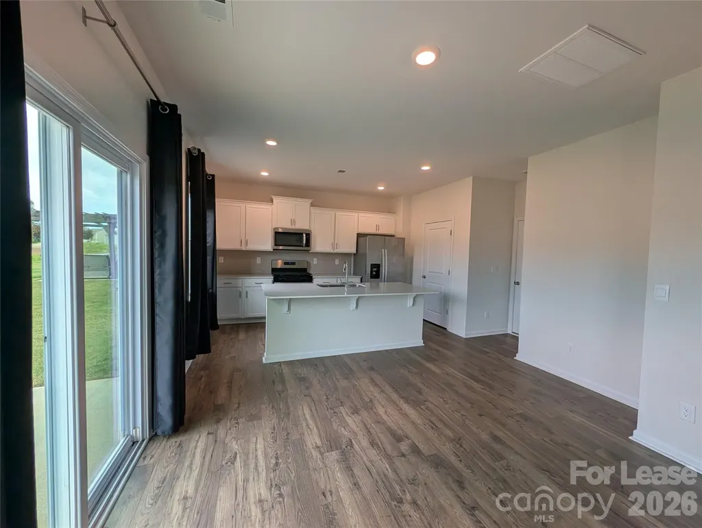 121 Sycamore Springs Drive Statesville NC 28677