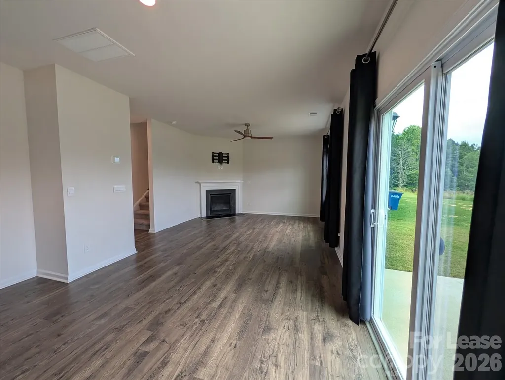 121 Sycamore Springs Drive Statesville NC 28677