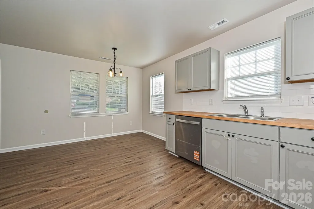 415 Jones Street Charlotte NC 28208
