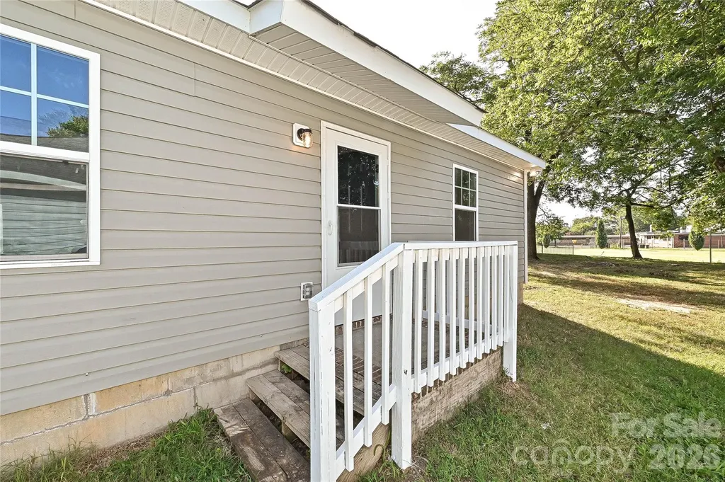 415 Jones Street Charlotte NC 28208