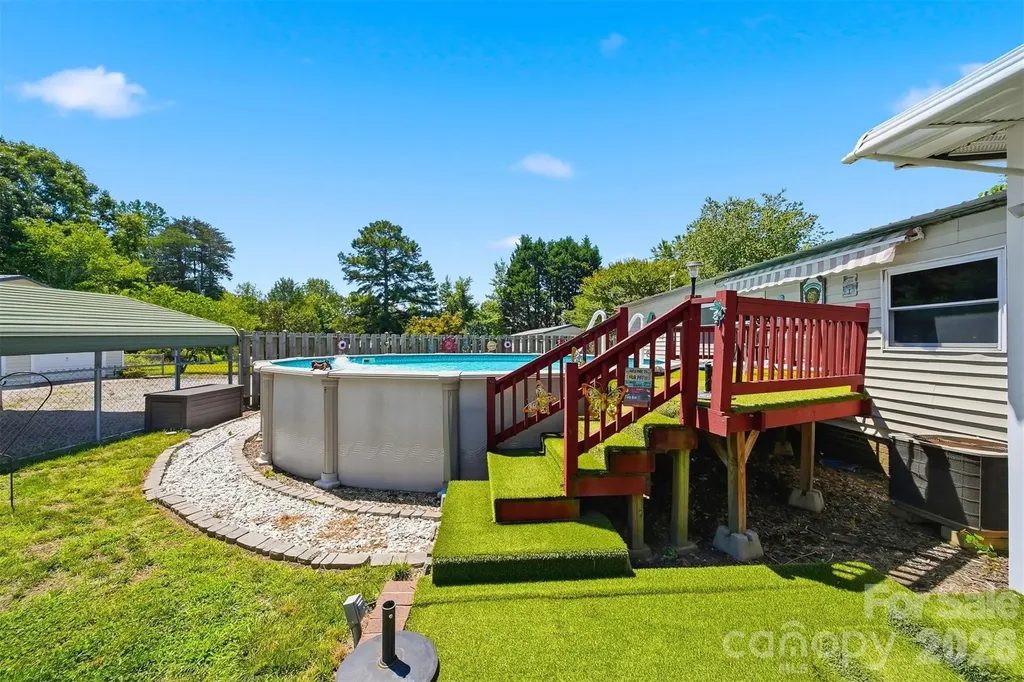 5404 B J Drive Conover NC 28613