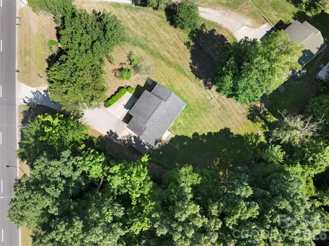 362 N Nc Highway 109 Highway Thomasville NC 27360
