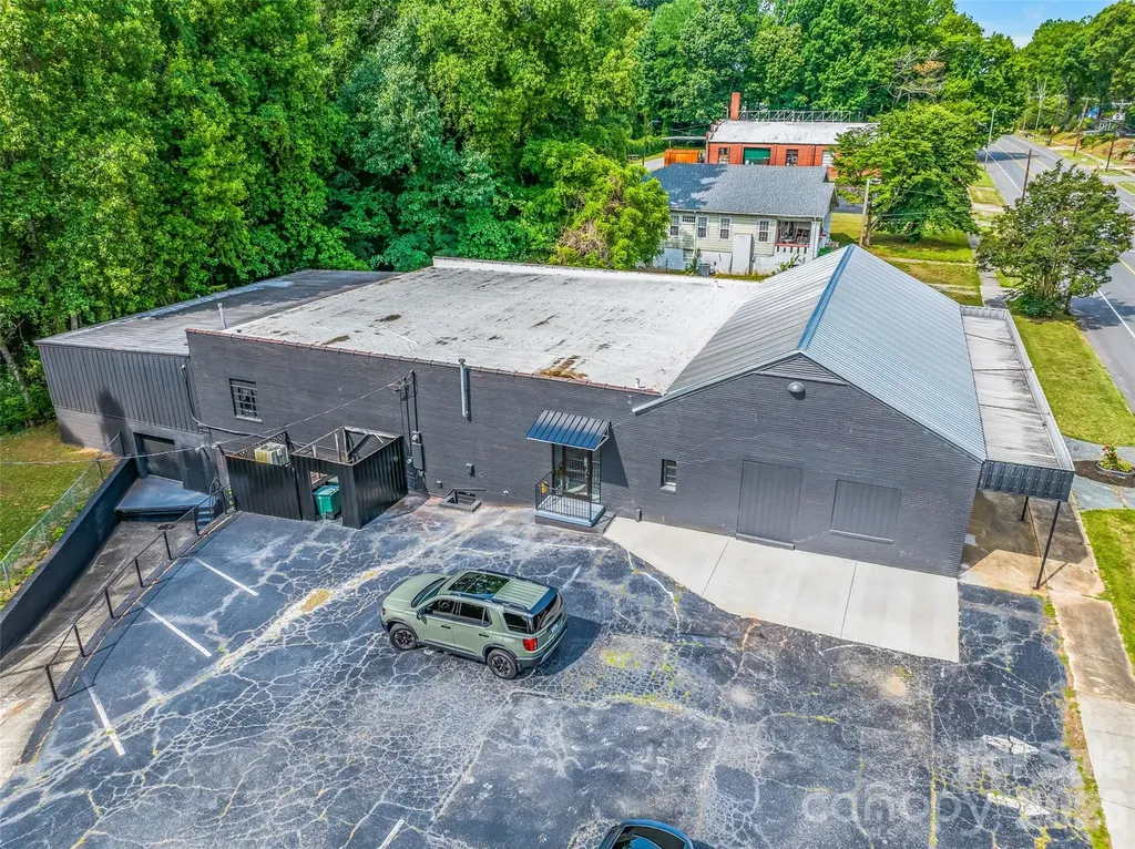1401 S Salisbury Avenue Spencer NC 28159